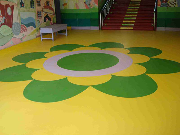开来、查干赛尔双语幼儿园室内PVC地板工程(图1)
